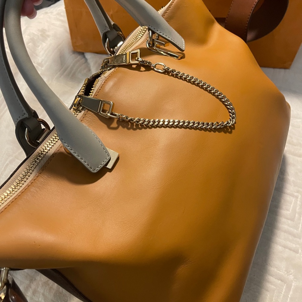 💐Chloe Baylee two tone calfskin bag “ Yummy Cookie” - Picture 7 of 15